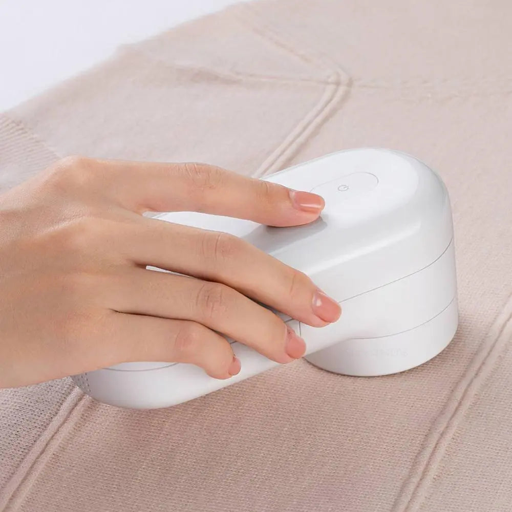 FuzzBeGone™ Lint Remover